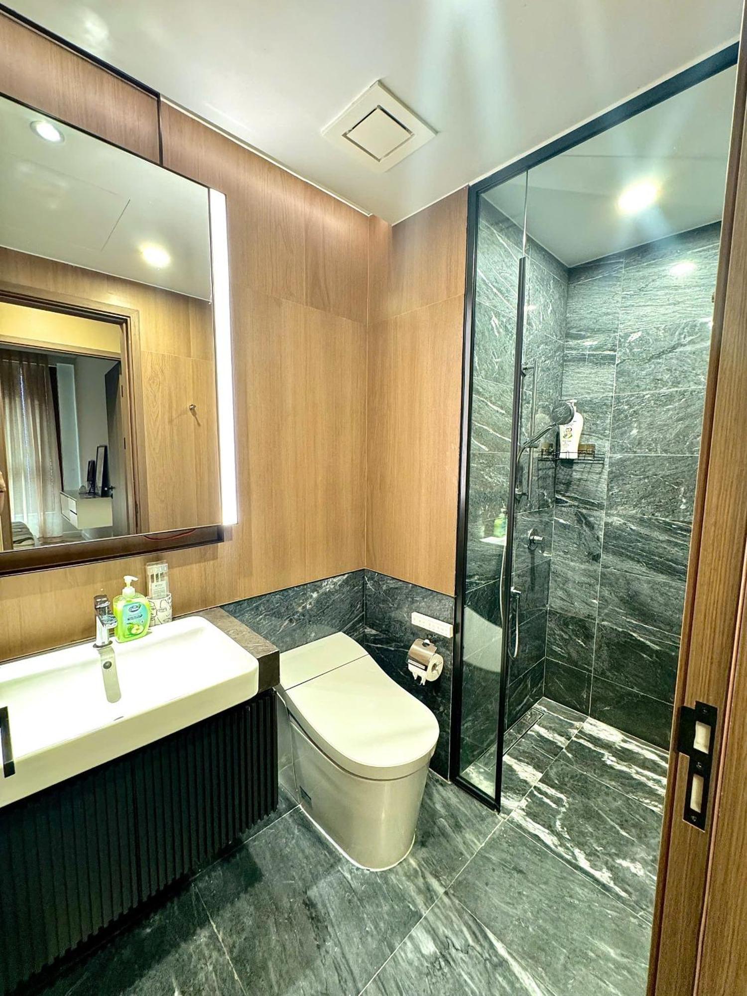 Căn hộ Luxury 2br With Great View Of Saigon River TP. Hồ Chí Minh