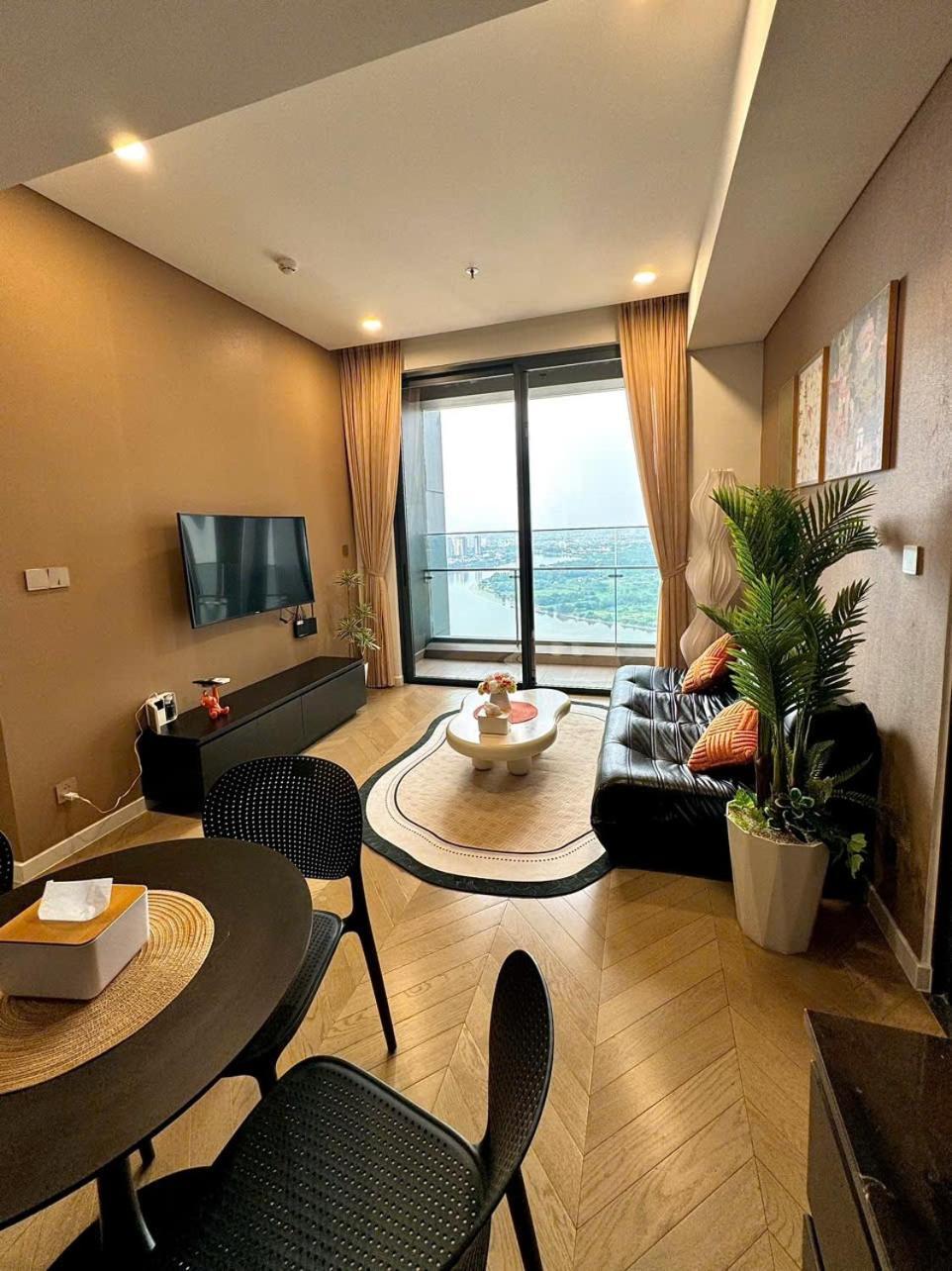Căn hộ Luxury 2br With Great View Of Saigon River