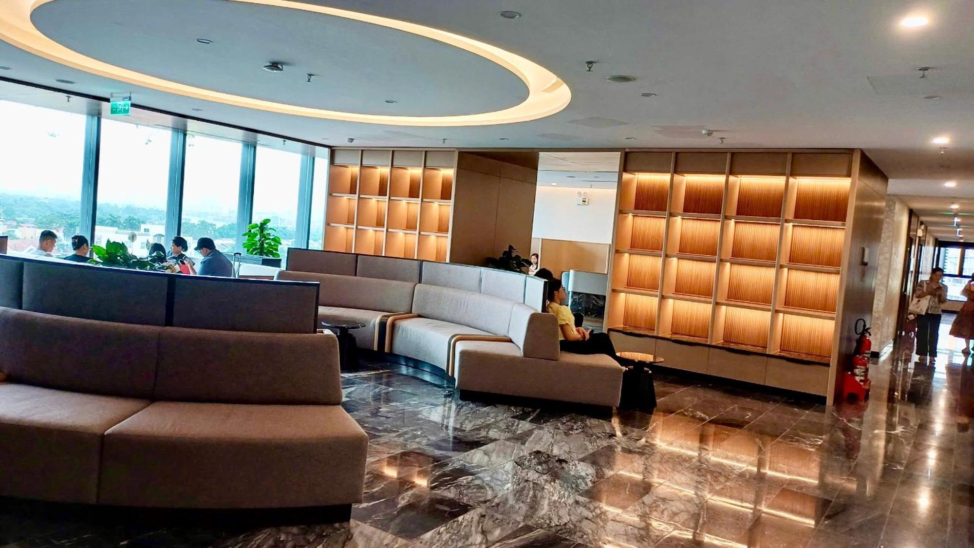 Luxury 2br With Great View Of Saigon River