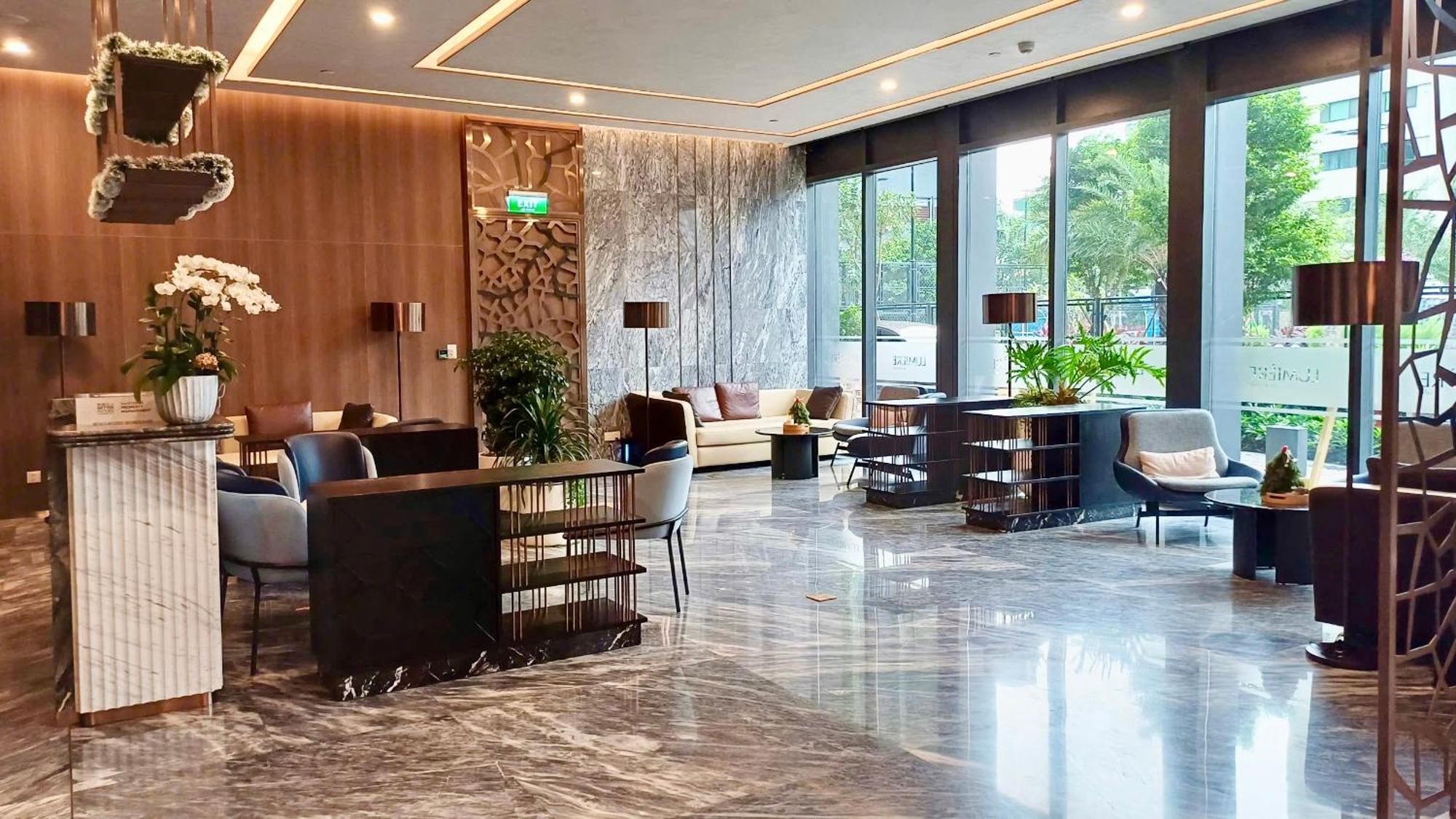 Luxury 2br With Great View Of Saigon River